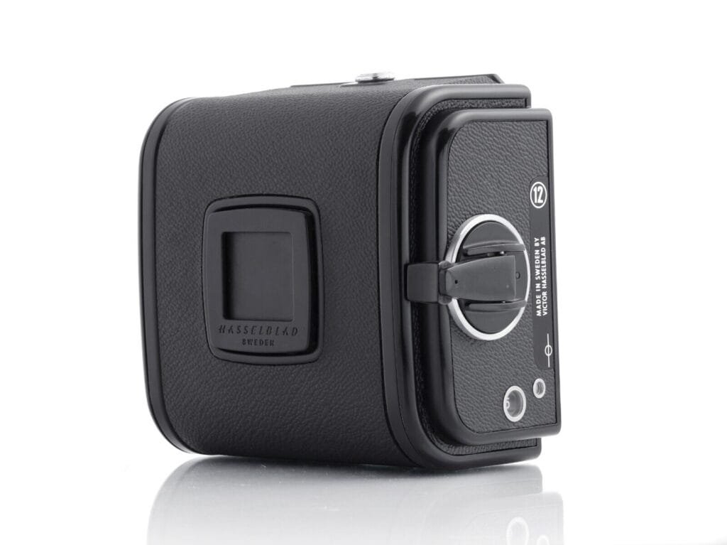 Dos A12 pour Hasselblad 500 C/M, avec plaque de protection arrière et sélecteur de mode d’avancement de film.