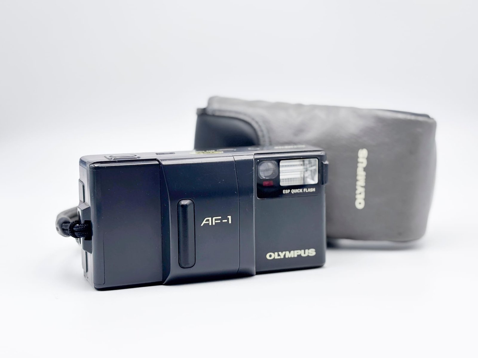 Olympus AF-1 : le premier compact autofocus étanche | Pelloche.com