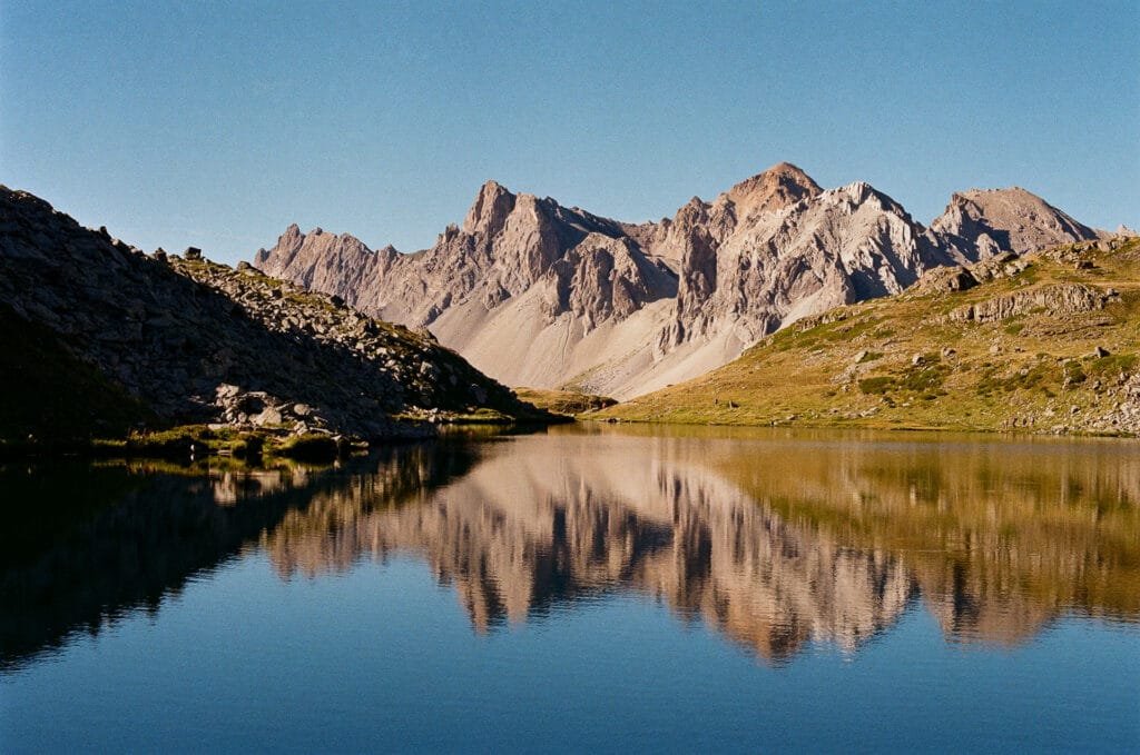 Lac Long, Haute Clarée — Nikon F6, Kodak Pro Image 100